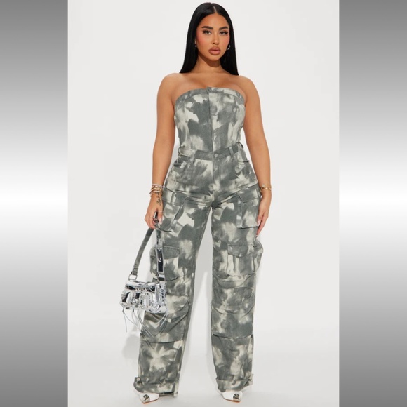 Fashion Nova Denim Jumpsuit - Picture 1 of 3